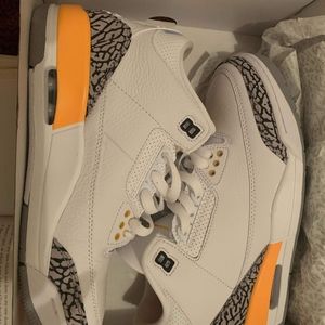 Womans Lazer orange jordan 3s